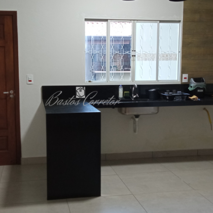 Sobrado com 3 Quartos à Venda, 250 m² em Parque São Lourenço - Indaiatuba