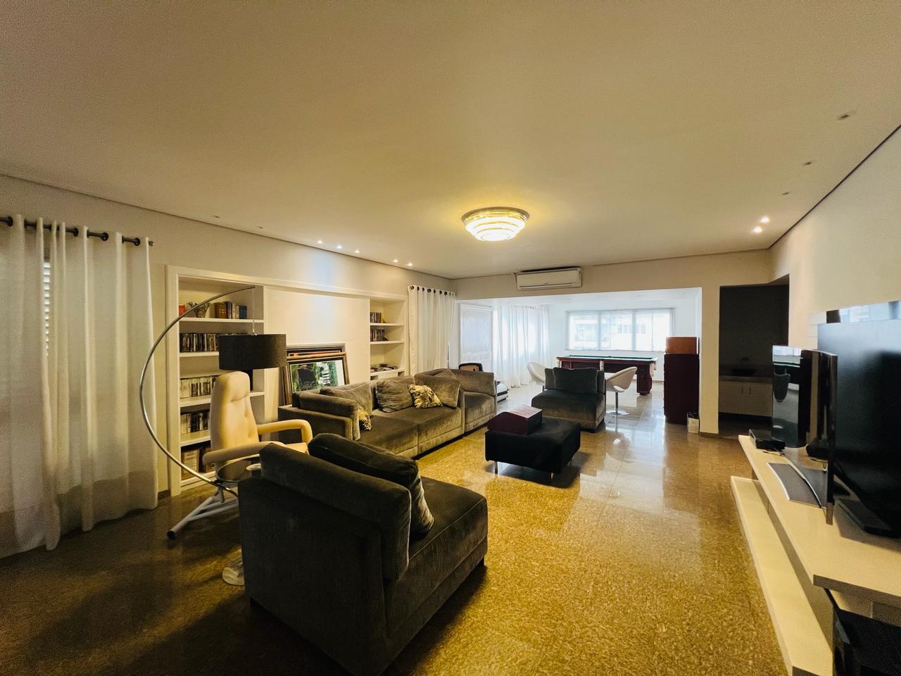 Cobertura com 5 Quartos à Venda, 483 m²em Cambuí - Campinas
