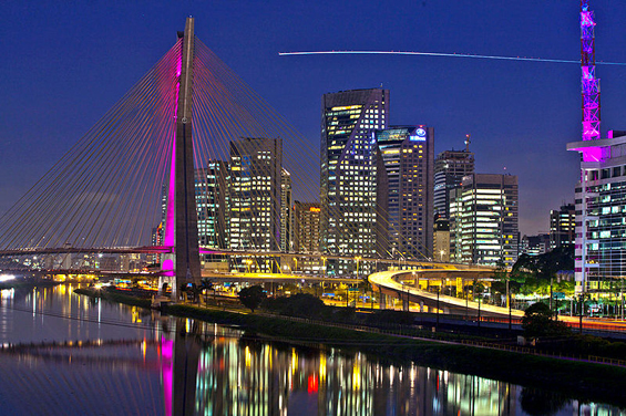 Capa do artigo 'Brooklin: Um Dos Bairros Que Mais Valorizam Em Sp!' na categoria Investimento