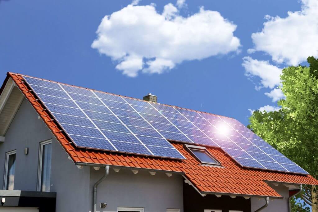 Capa do artigo Energia Solar Economia e Sustentabilidade para o Imóvel
