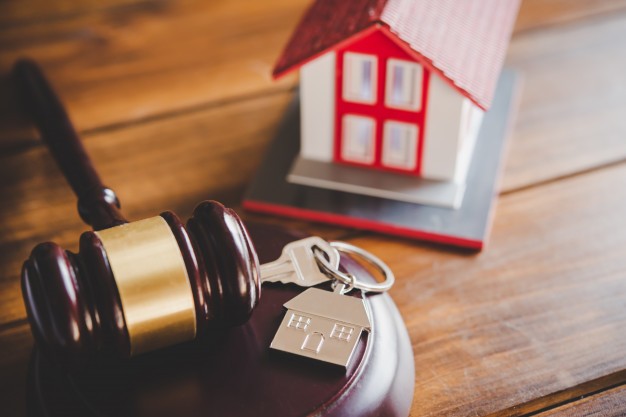 Capa do artigo 'Diferenças Entre Rgi, Escritura E Matrícula De Imóvel' na categoria Cartório