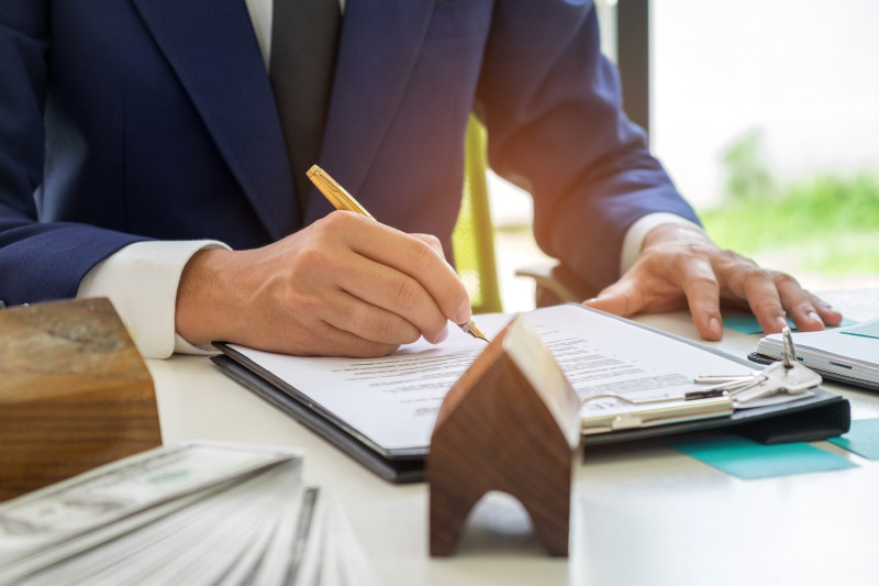 Capa de Dilligence Consultoria e Regularização Imobiliária
