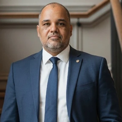 corretor de imóveis