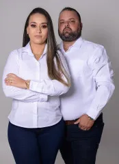 Jhessica E Marcelo Corretores De Imóveis