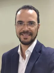 Denis Romulo 