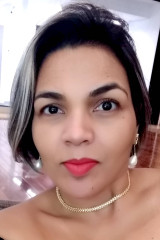 Léa Paiva
