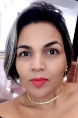 Léa Paiva