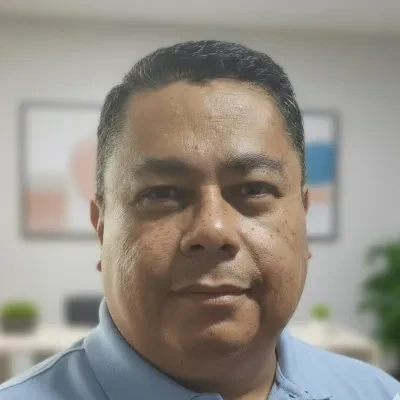 Roberto Cruz