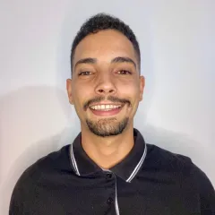 Jonathan Barros