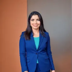 Patricia Prunes - A Corretora De Imóveis Mais Sertaneja Do Goiás 