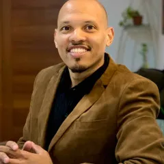 Fernando Viana Corretor De Imóveis