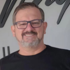 Valdinei Osvaldir Cardoso 