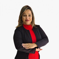 Elisangela Arruda