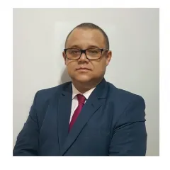 Denael Oliveira