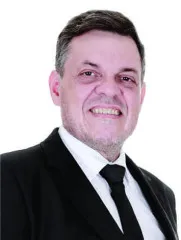 Caio Márcio Simões