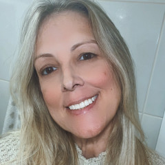Andreia Dagostim