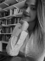 Julia Andrade Macedo