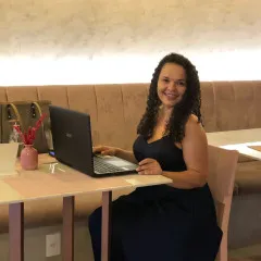 Pollyanna Hipolito De Sousa