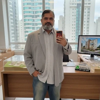 corretor de imóveis