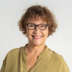 Alcione Borges Guimarães