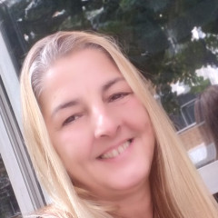 Sylvia Barcelos De Oliveira