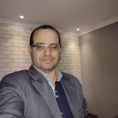 corretor de imóveis