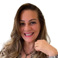 Mauriceia Maria Santos Bernardes
