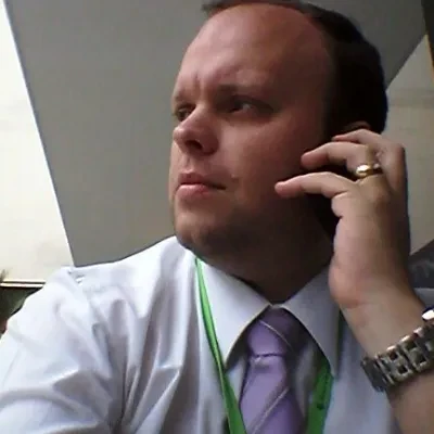 Sergio M Peres